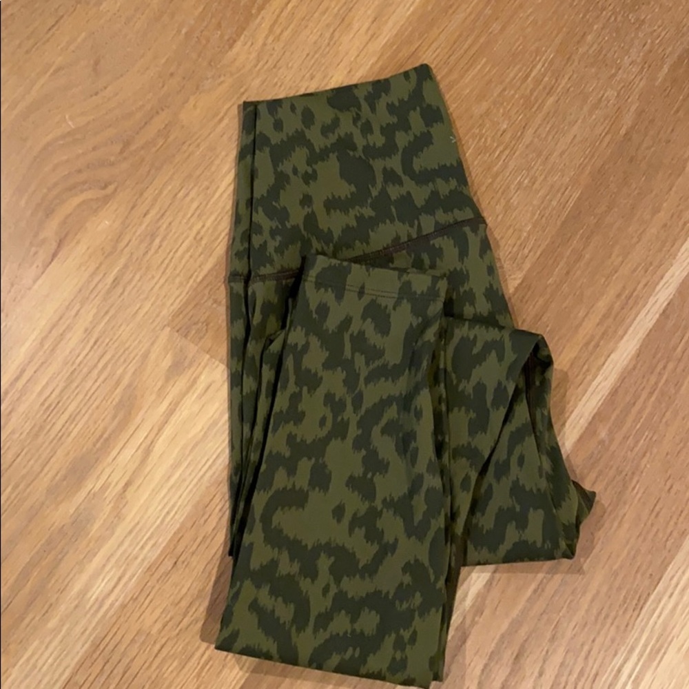 Varley leggings